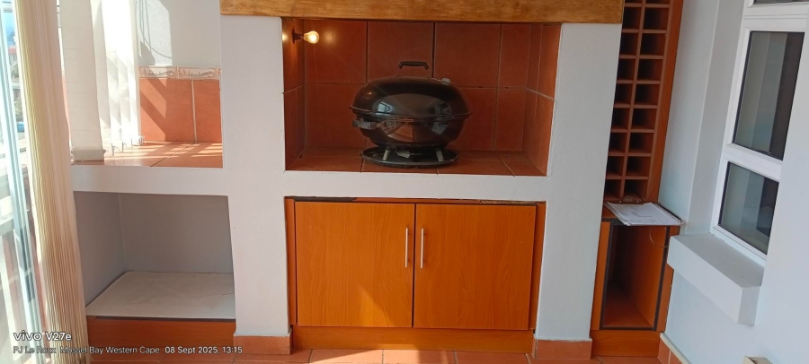 3 Bedroom Property for Sale in Mossel Bay Central Western Cape